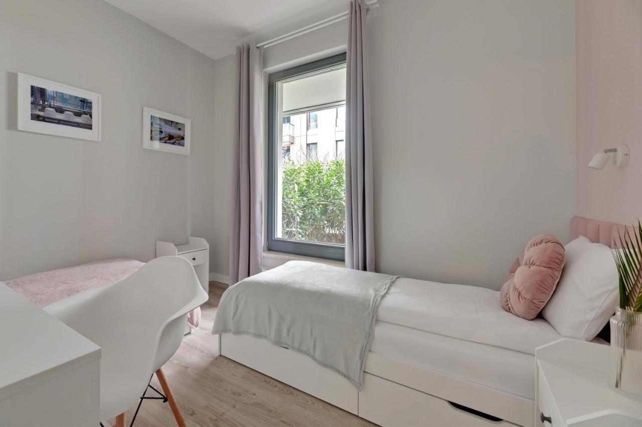 Cityflow By Welcome Apartment Гданск Екстериор снимка
